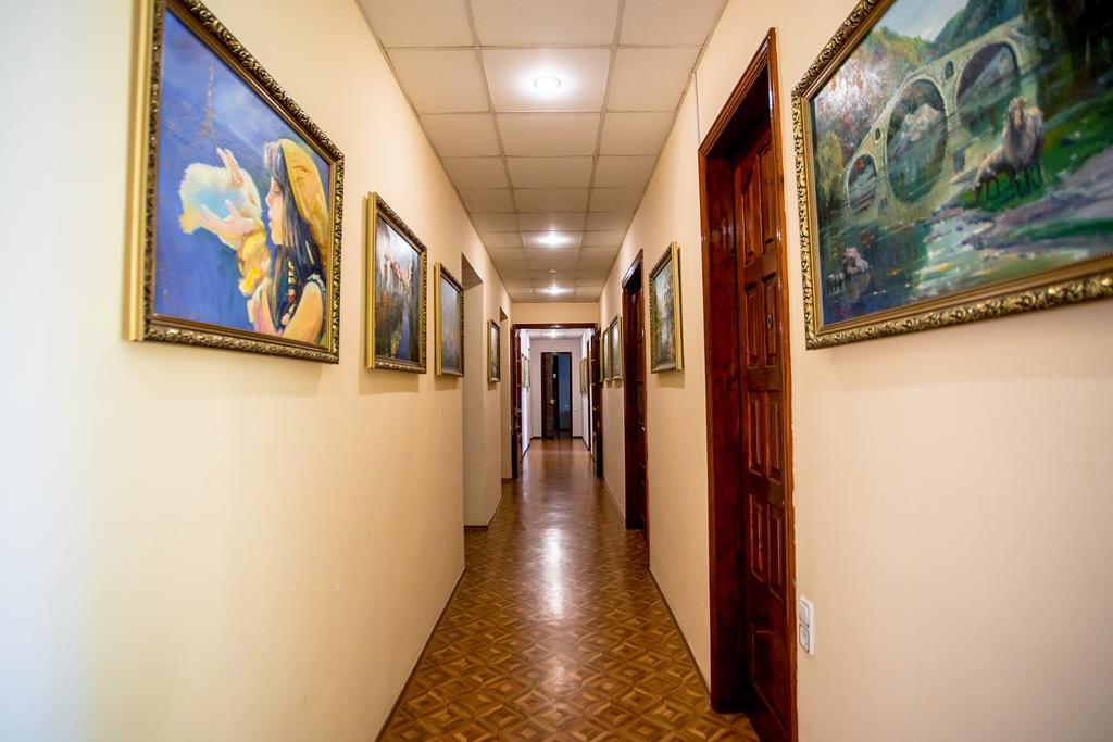 Premium Hotel Izmail Luaran gambar